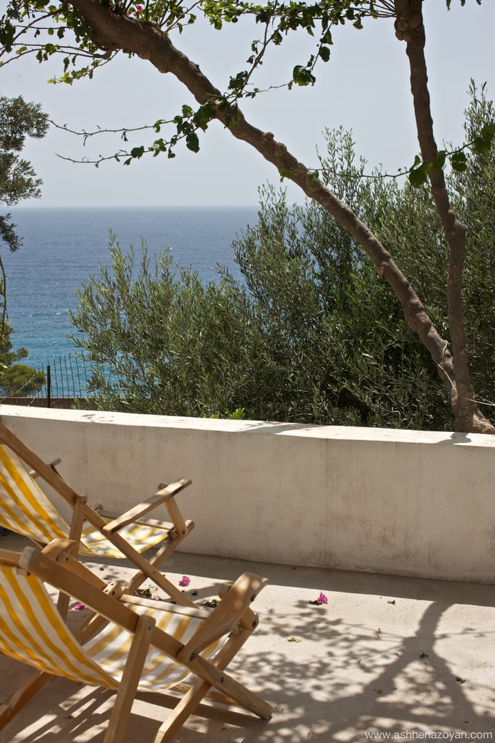 Vacaciones de yoga Iyengar en Creta, Grecia, con Victoria Bridges