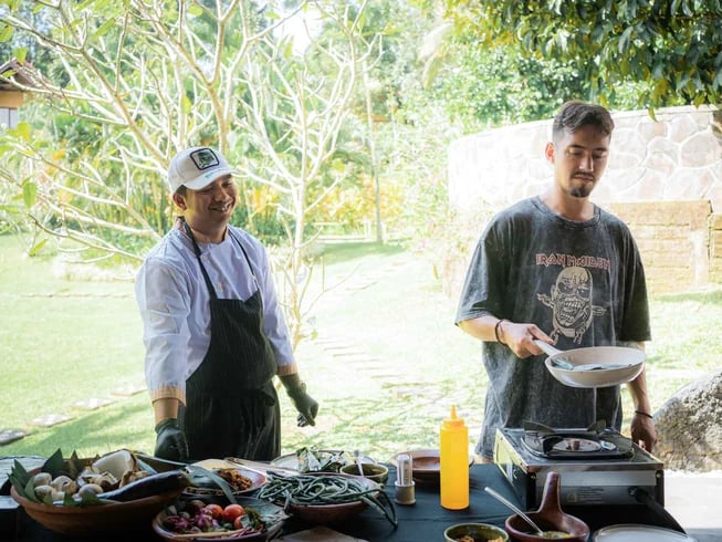 6 Days Authentic Balinese Cultural experience, yoga and wellness retiro in Bali