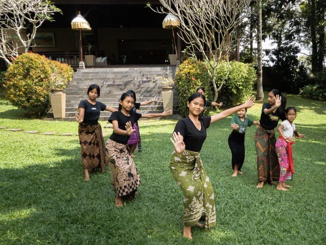 4 Días Retiro de lujo en la selva tropical, yoga y bienestar en Bali