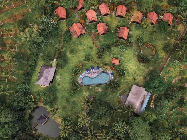 7 Días de retiro de lujo en la selva tropical, yoga y bienestar en Bali