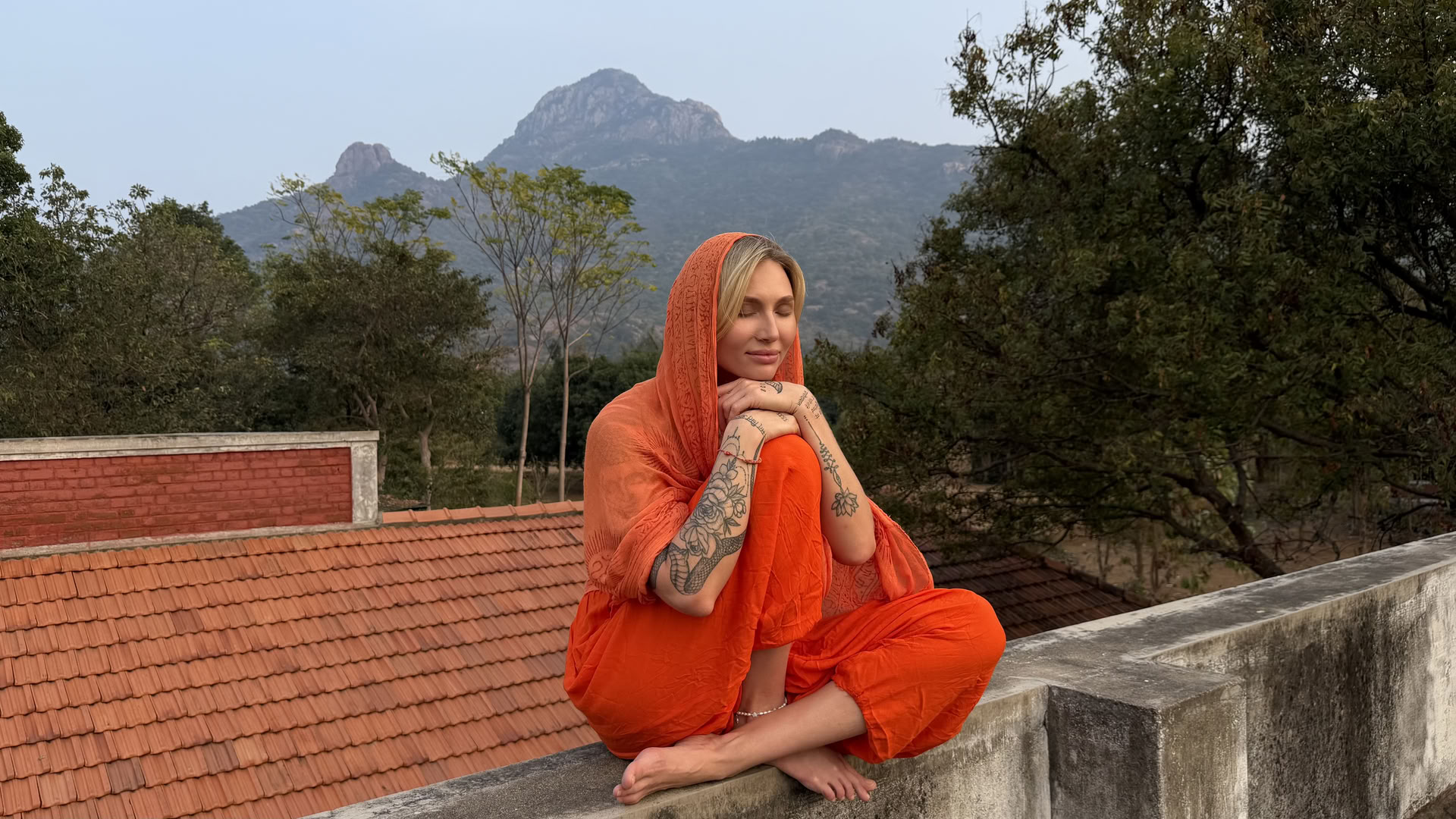 Retiro Ashram de Detox de Meditación Silenciosa de 21 Días en India