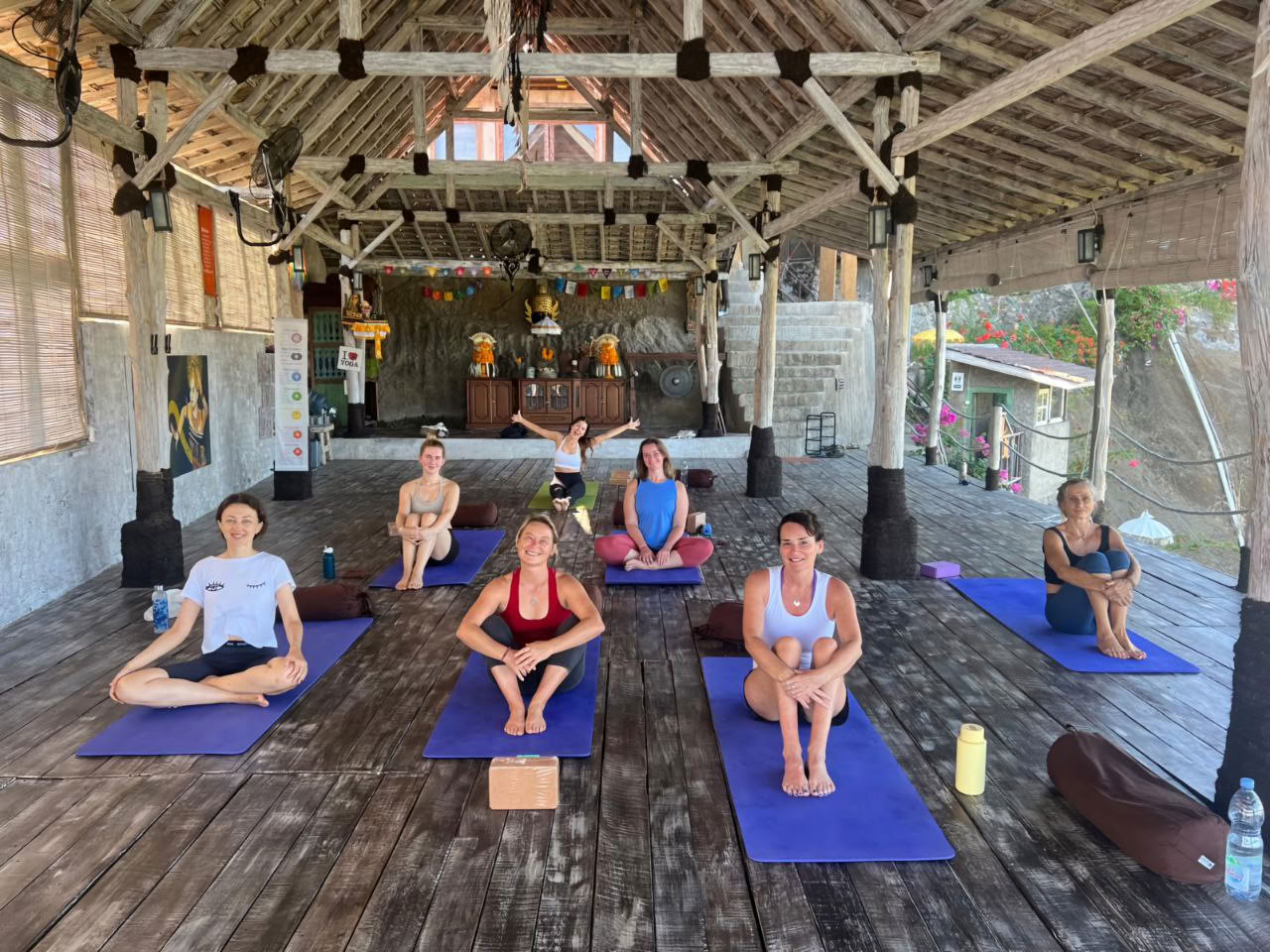Yoga restaurativo en Lovina