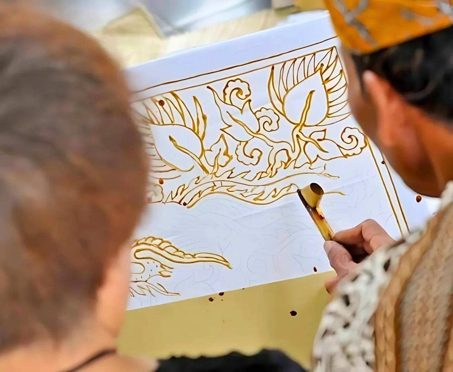 CLASE DE PINTURA BATIK