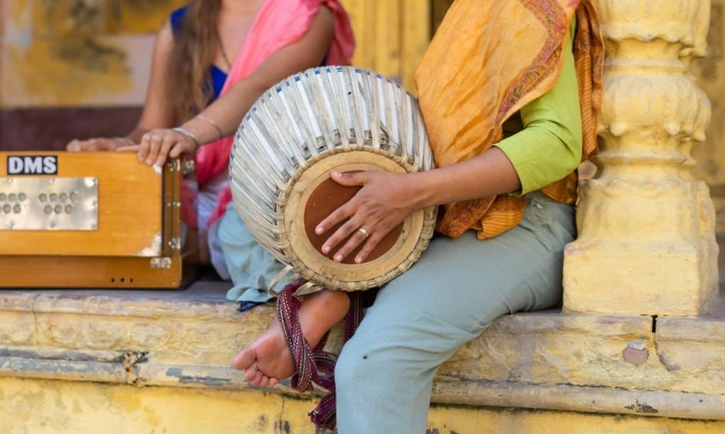 Taller básico de Kirtan