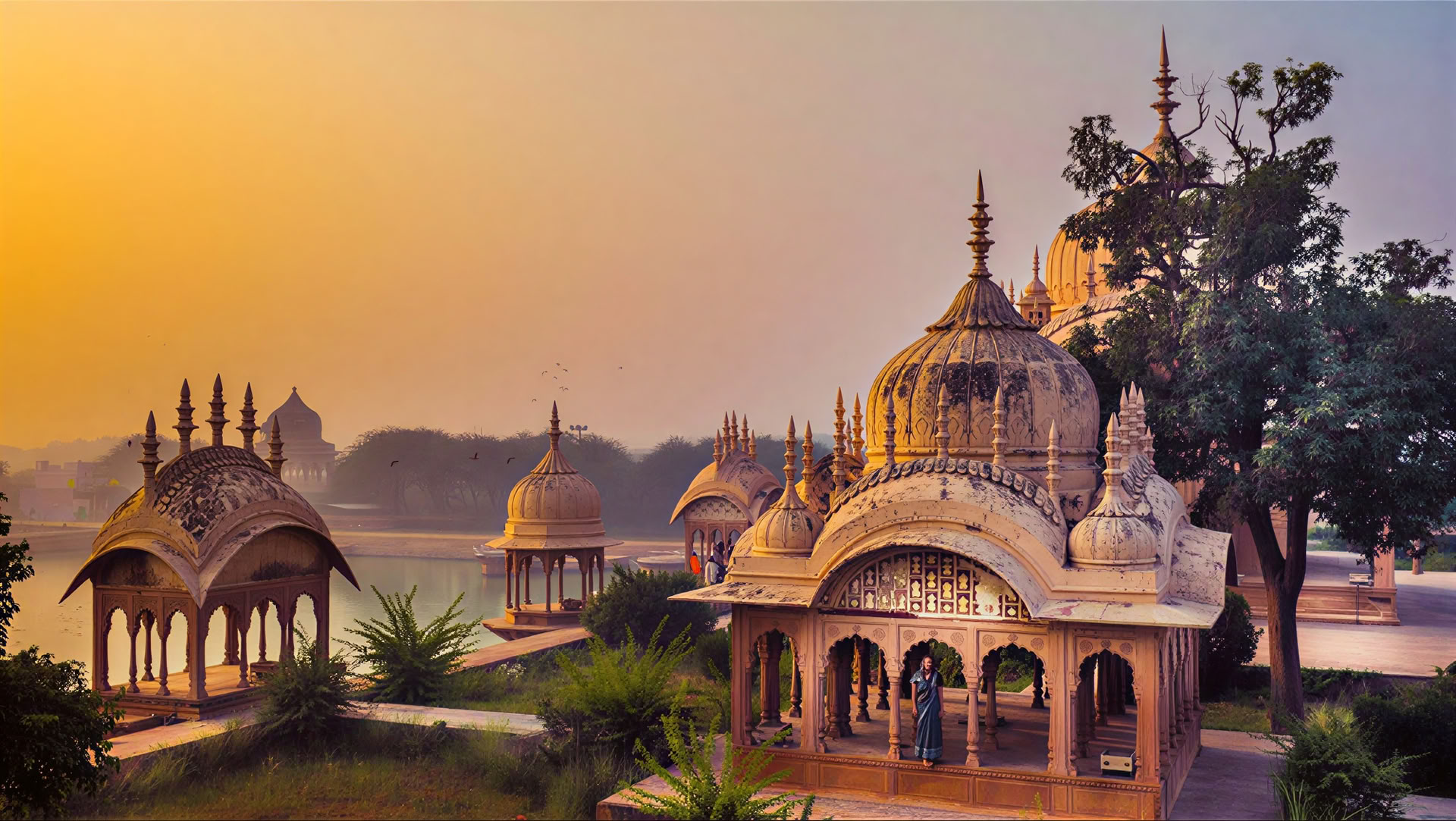 'Spirit of the Himalayas' Tour + Festival Holi en India