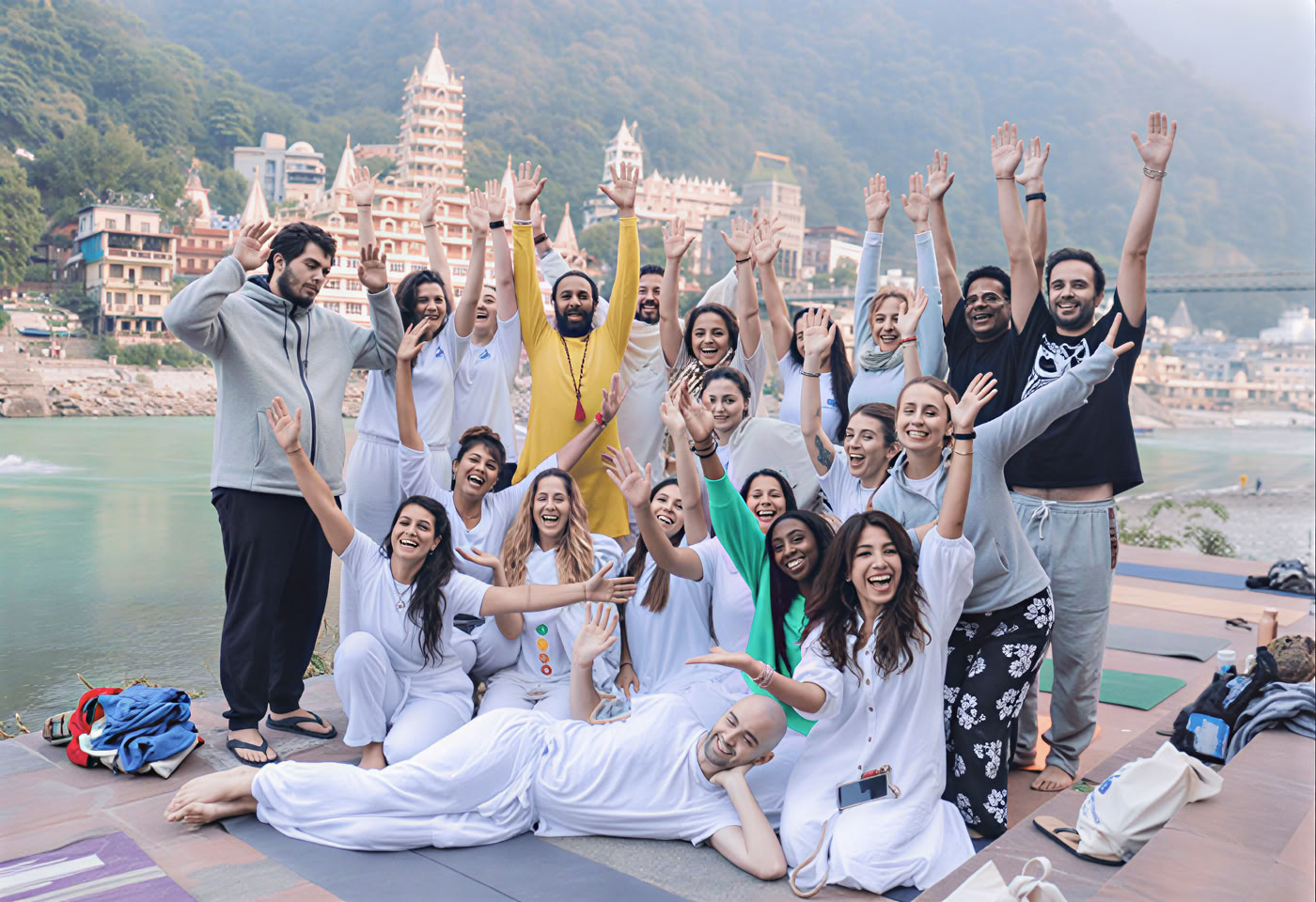 Curso de formación de profesores de yoga de 200 horas en Rishikesh – del 04 de oct al 29 de oct de 2026