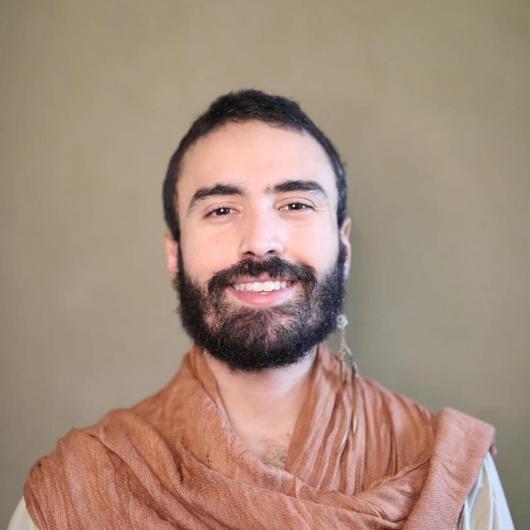 Formación de facilitador de breathwork de 150 horas