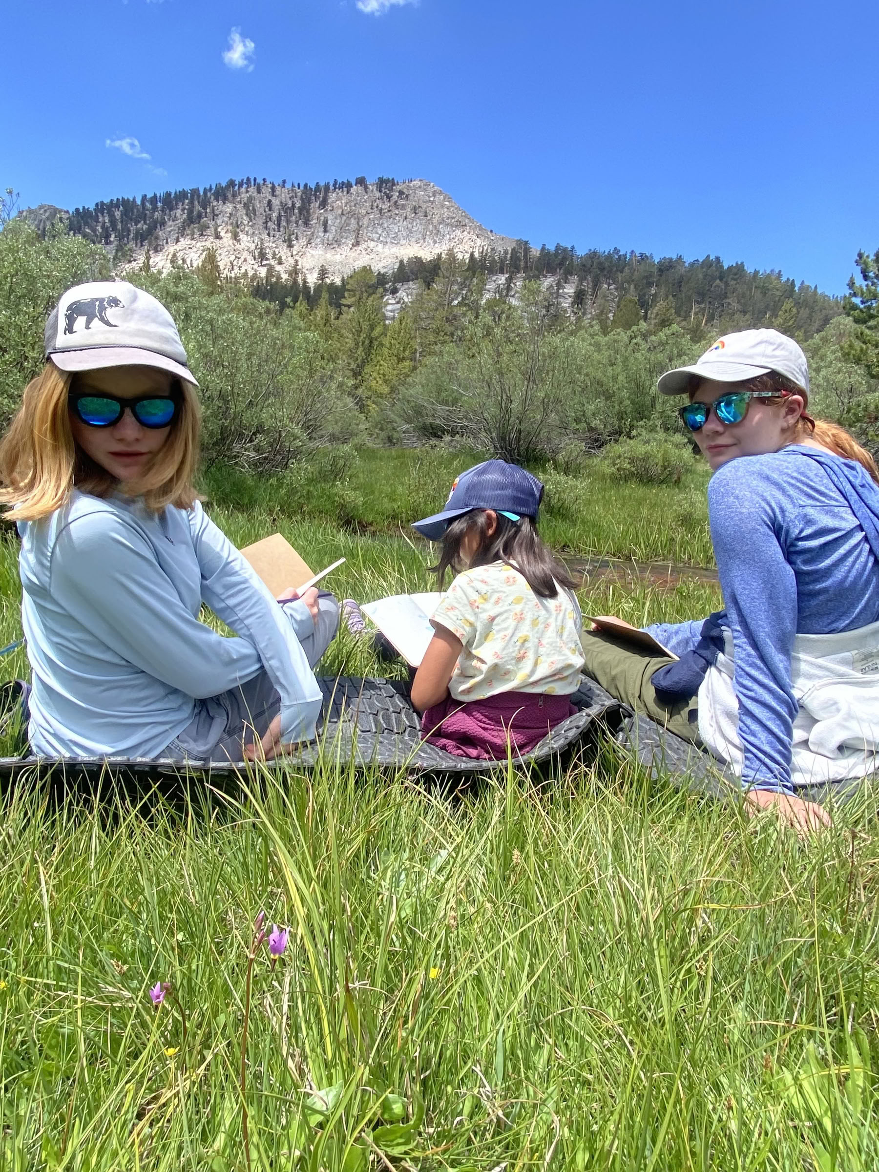 Youth Engaged in Transformational Inquiry : 6-Day Campamento en la naturaleza