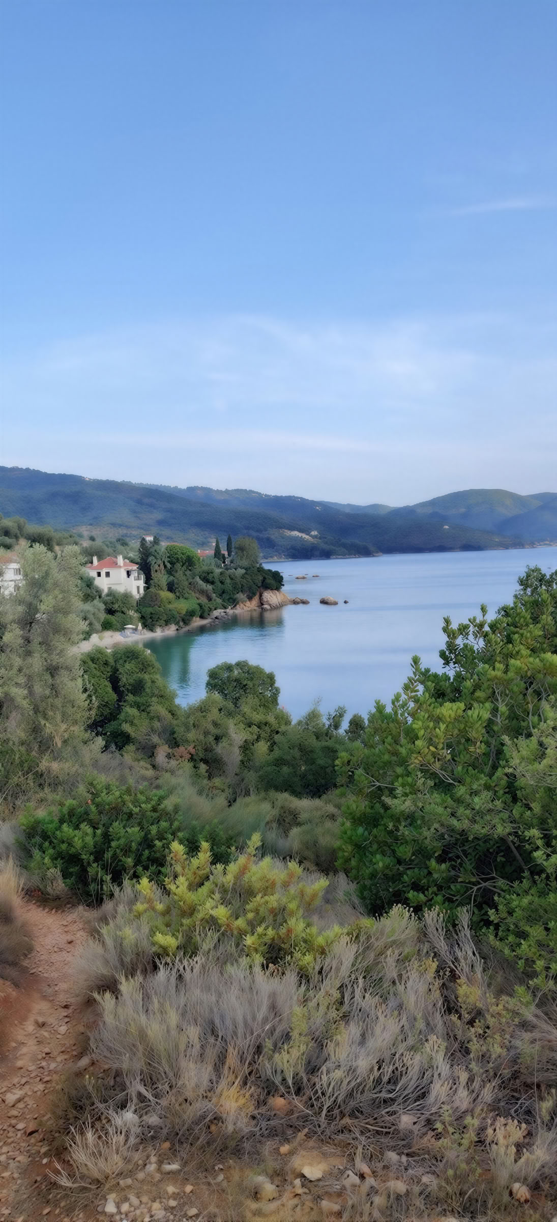 Vacaciones de Caminata y Natación Guiadas