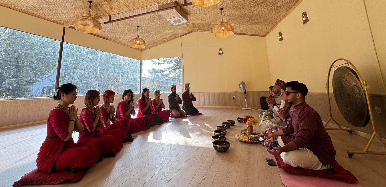 Formación de profesores de yoga de 200 horas en Nepal- 22 días – 01 jun - 22 jun 2026