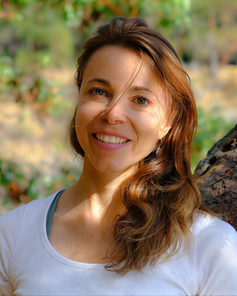 Resiliencia y Refugio: Yoga Consciente y Dharma Encarnado