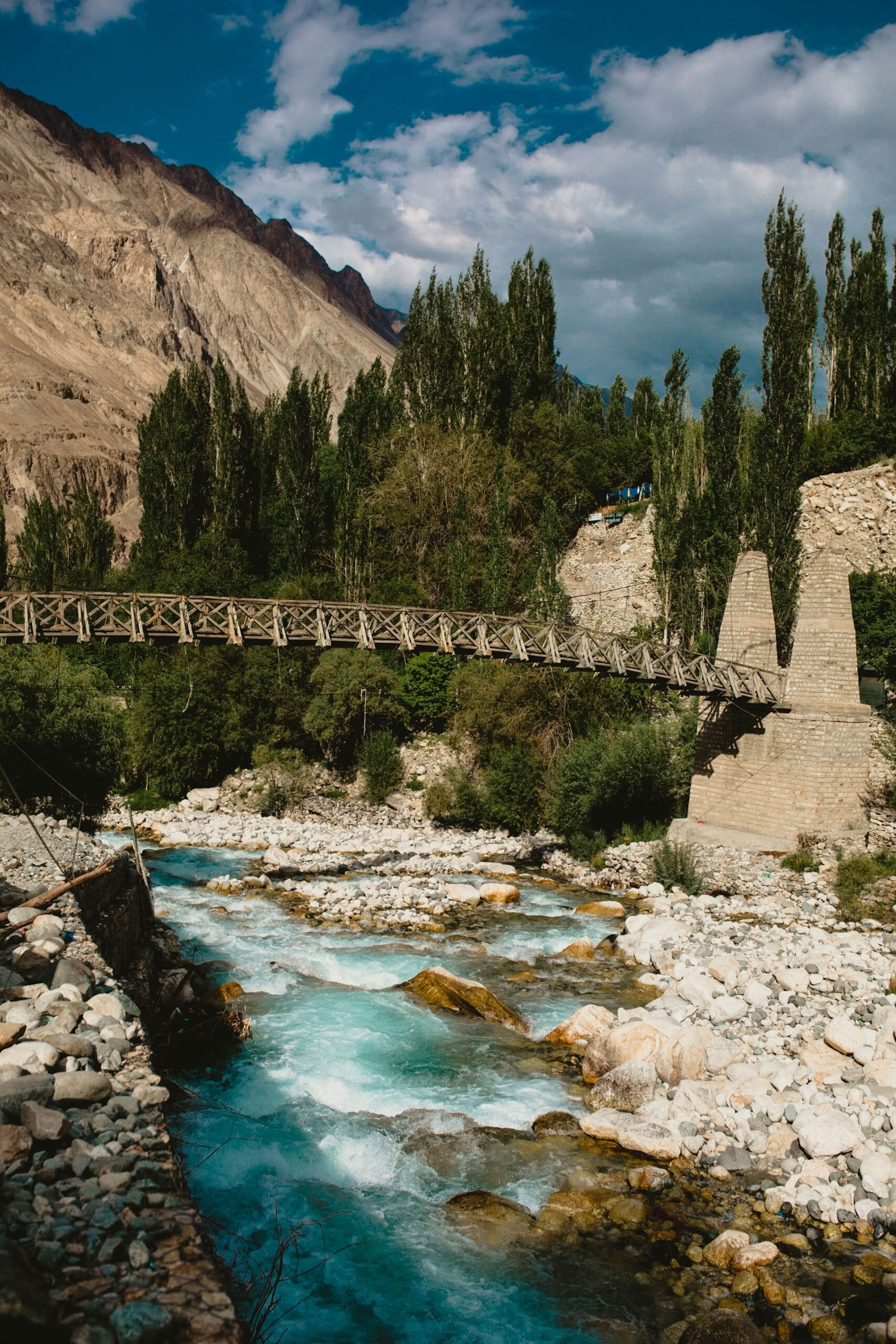 Senderos culturales de Ladakh vía Zoji La y la aldea de Turtuk