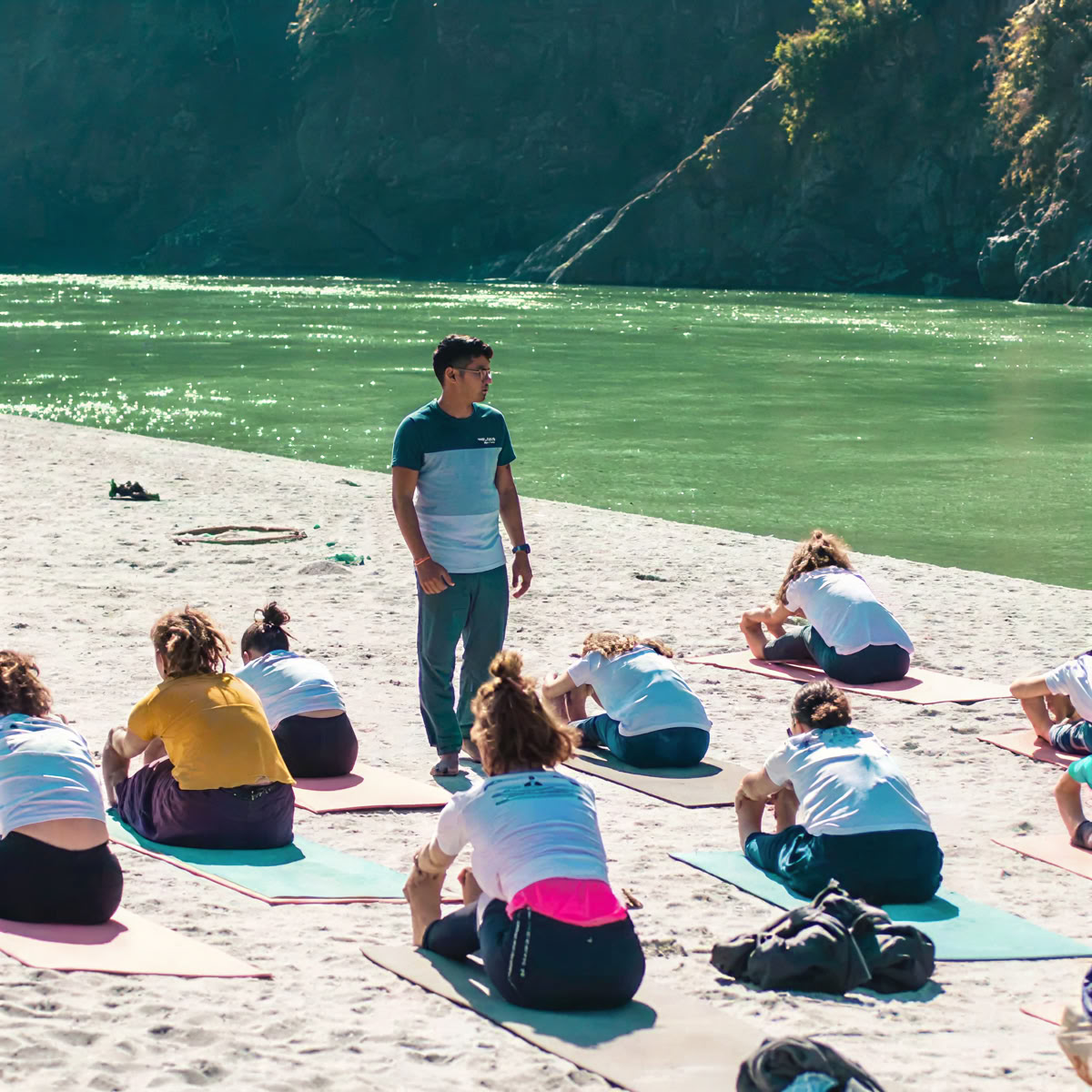 Formación de Profesores de Yoga de 200 horas en Rishikesh