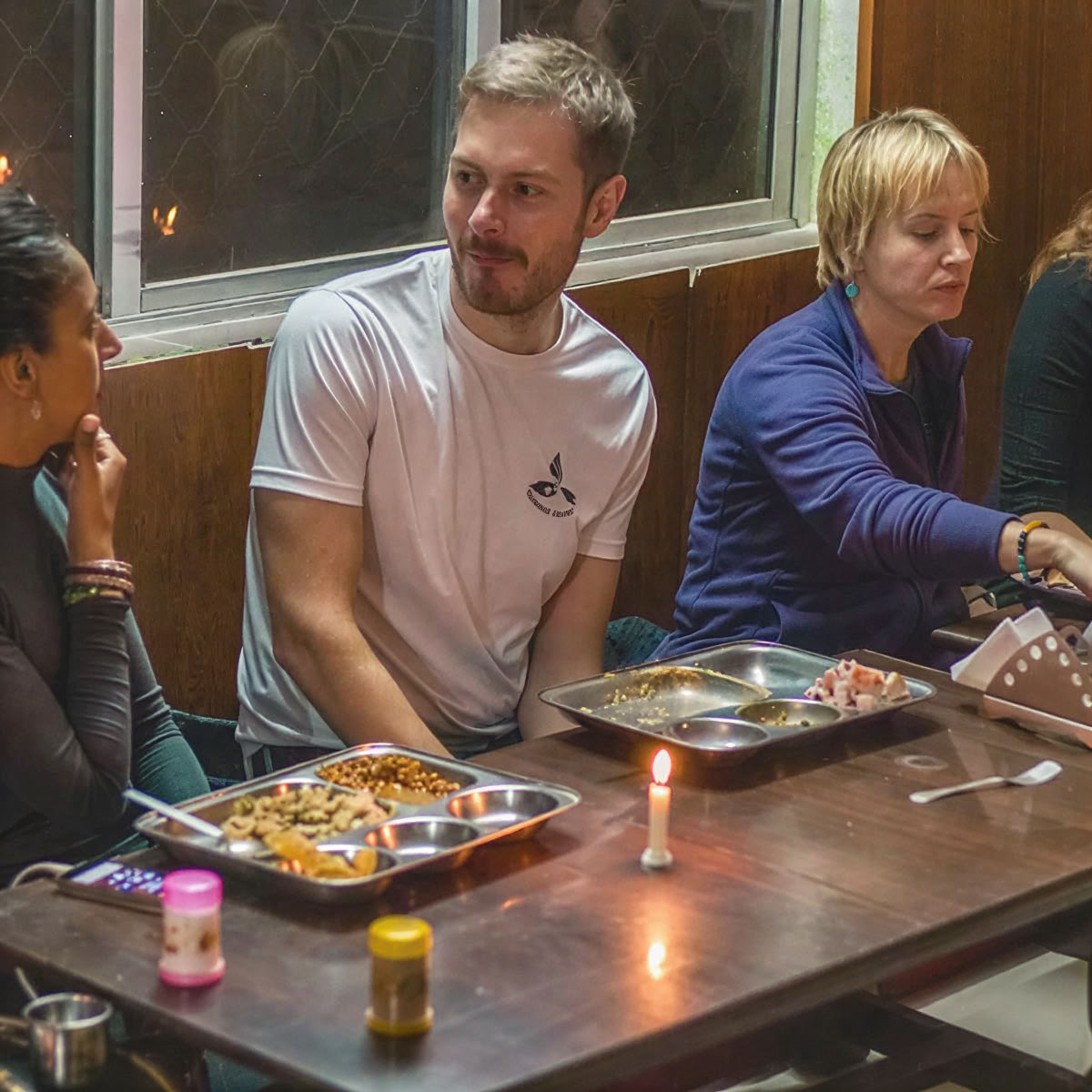 Entrenamiento de Profesores de Yoga de 300 Horas Rishikesh – 01 Ene – 27 Ene 2027