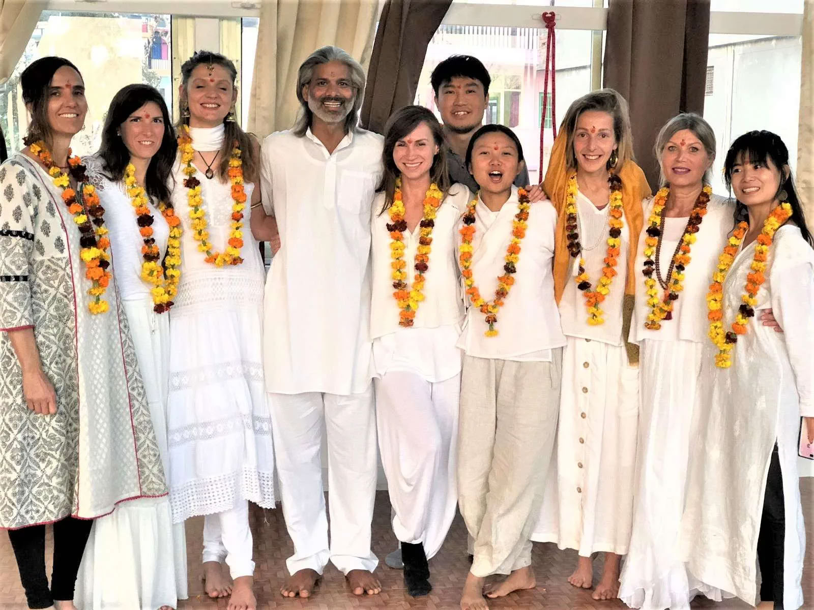 100 Horas Retiro de Formación de Yoga para Niños en Rishikesh – 10 Días