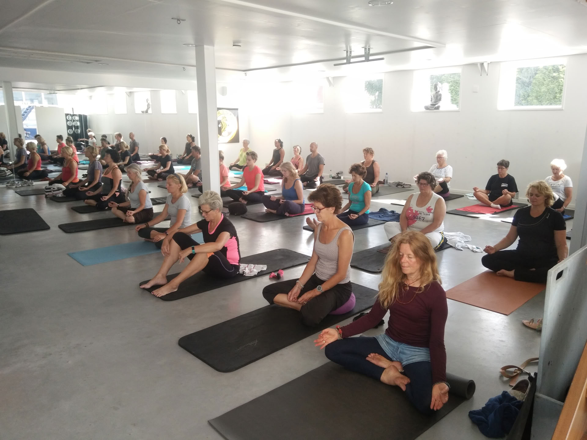 Retiro de formación en terapia de yoga en Rishikesh, India