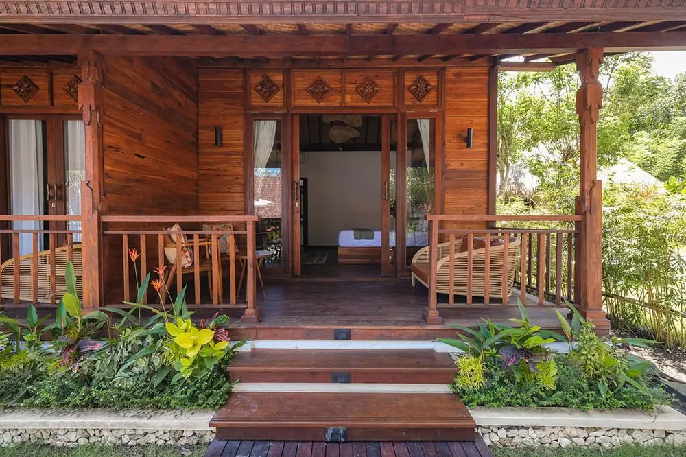 Lucidflow 100h de 300h ytt - Formación de Profesores de Yoga en Bali