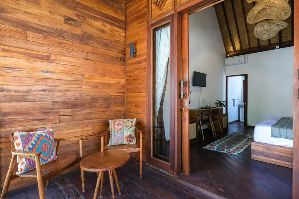 Lucidflow 100h de 300h ytt - Formación de Profesores de Yoga en Bali