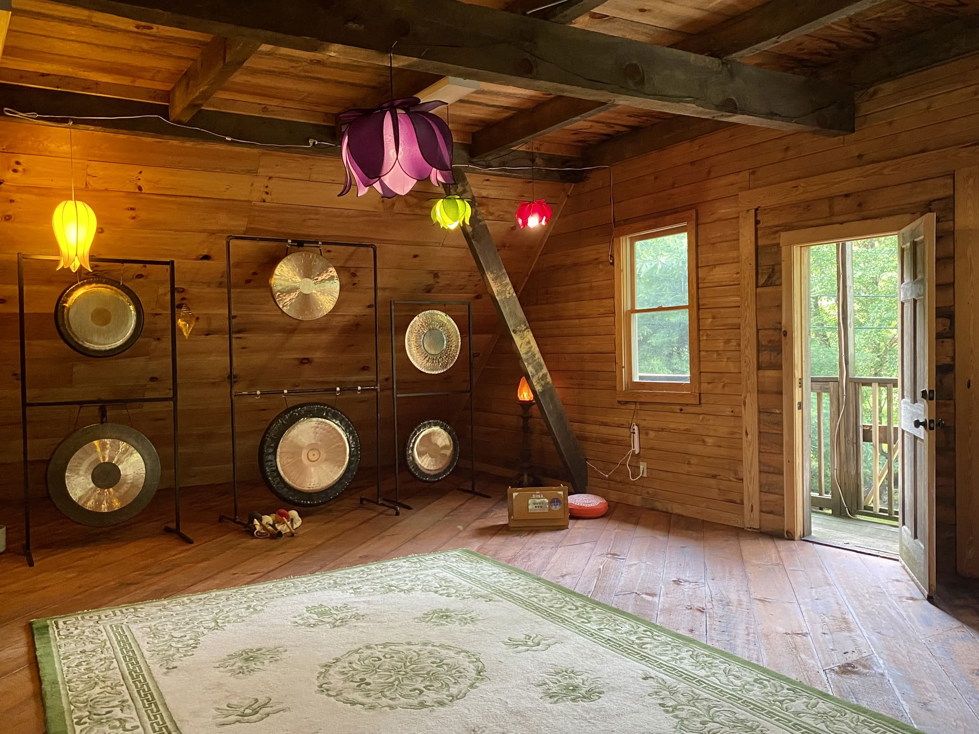 Retiro Taller de 3 Días de Sanación Sonora para Mujeres Aprende a Descansar cerca de Asheville, NC