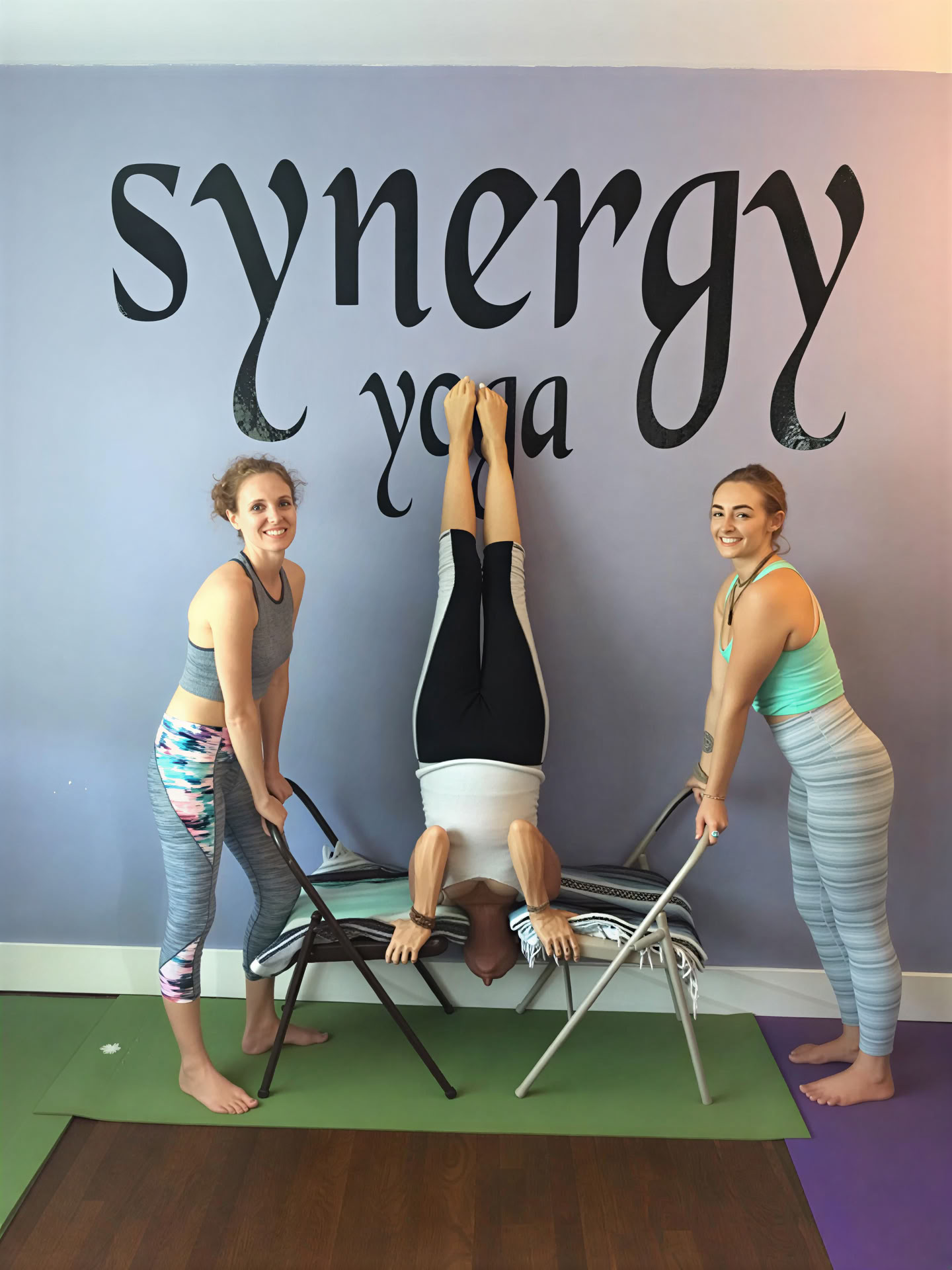 Taller de yoga en silla