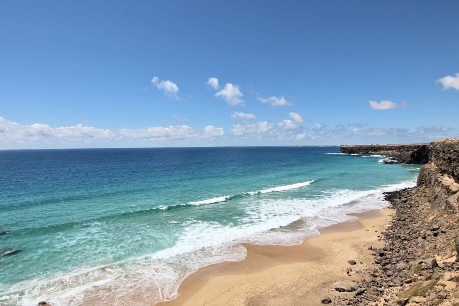 Solo Retiro: Surf Todos los Días