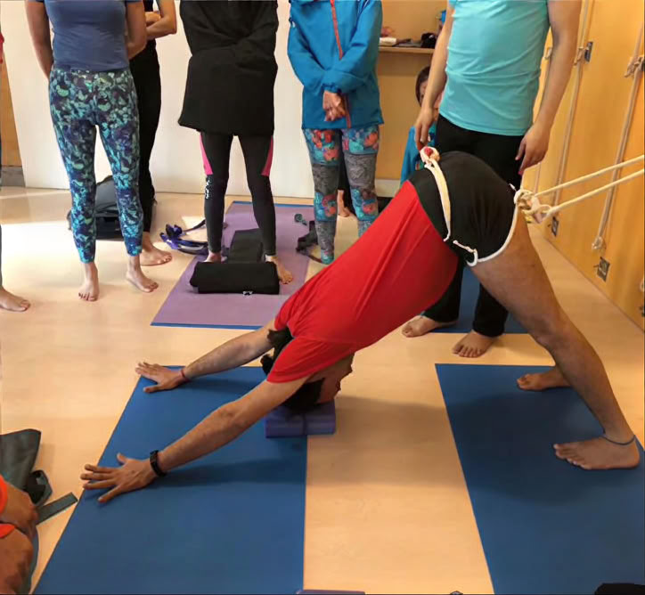 Yoga Retiro Course by Om Yoga Rishikesh