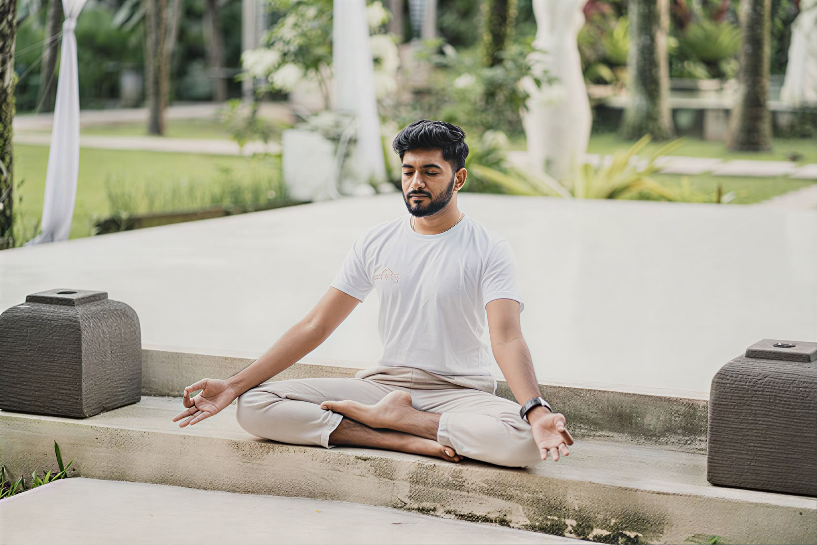 200hrs Formación de Profesores de Yoga en Bali, Amertham