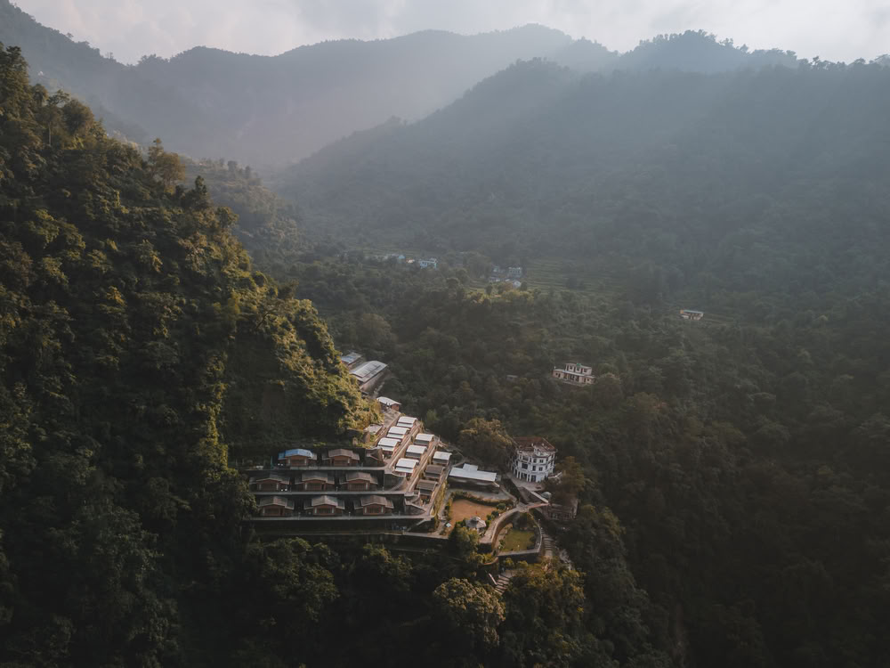 300 HORAS EN RISHIKESH FORMACIÓN DE PROFESORES DE YOGA – 5 de oct. – 3 de nov., 2026