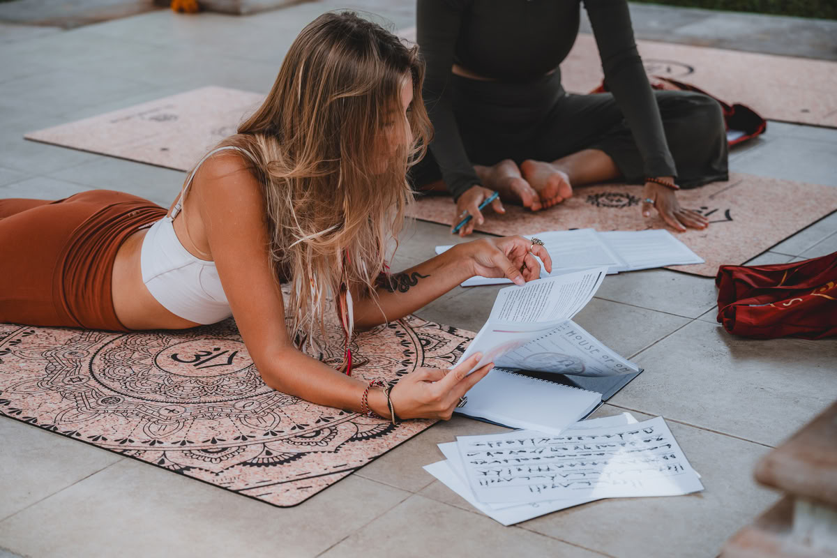 200 horas de YTT en Pelaga, Bali – 26 de oct. – 14 de nov. de 2026