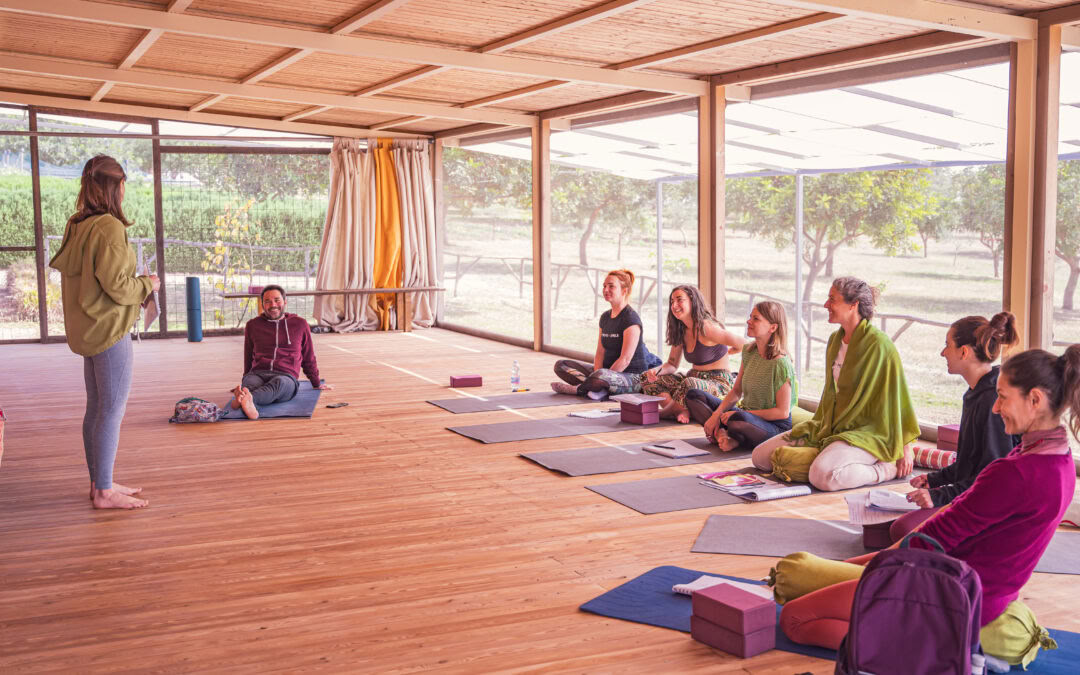 Scent of citrus Retiro - yoga&art jorney