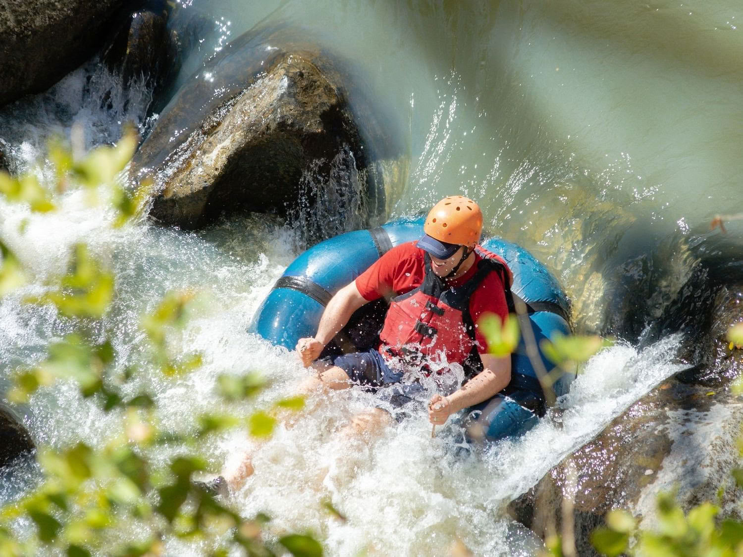 Tubing por el río