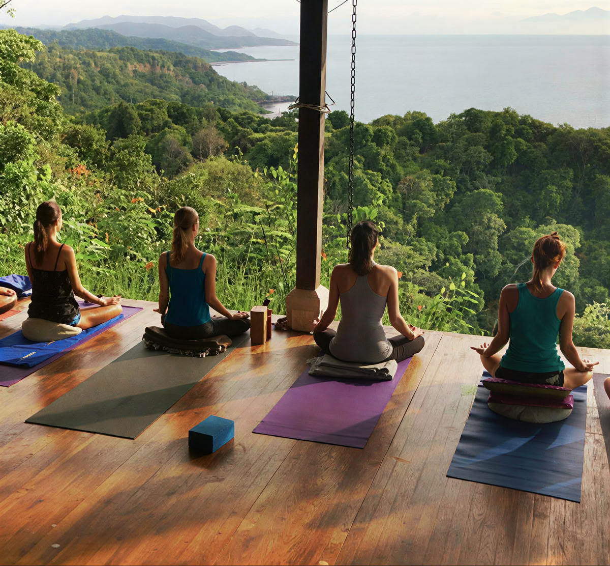 Ayurvedic Yoga Retiro – Chloe Haddad