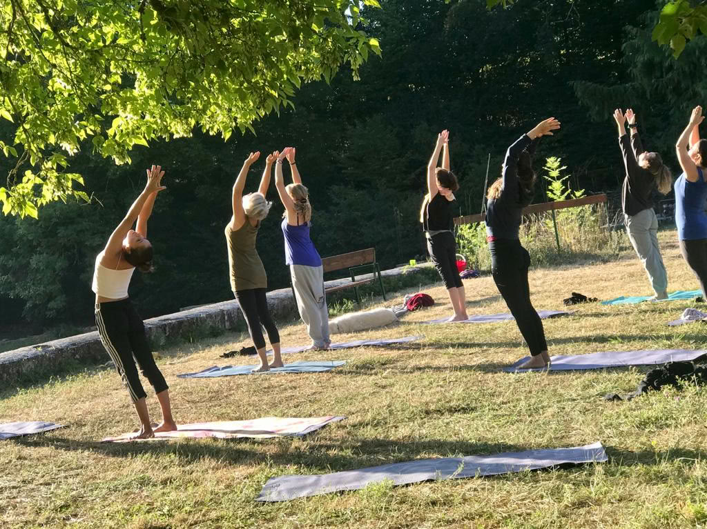 Yoga y meditación caminando