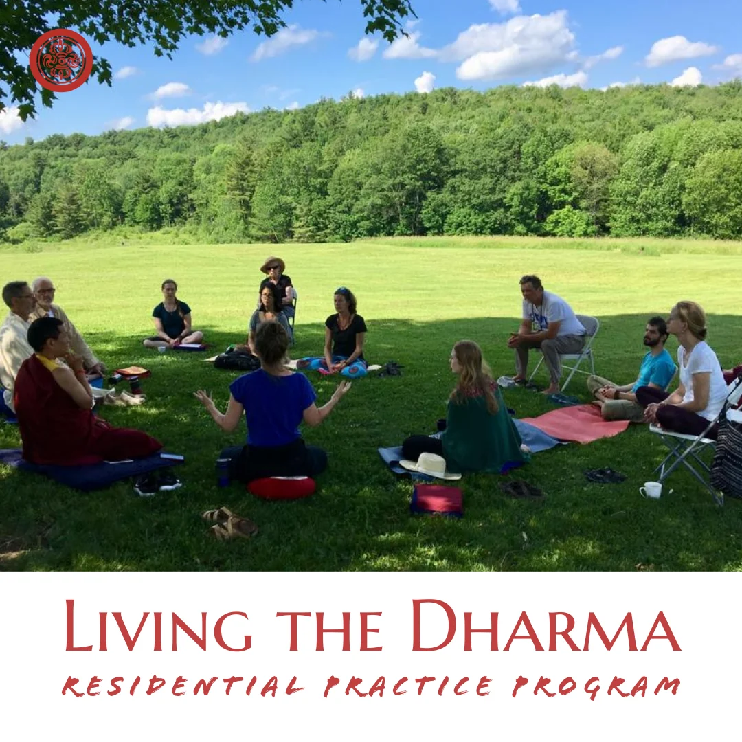 Vivir el Dharma: Programa residencial de práctica