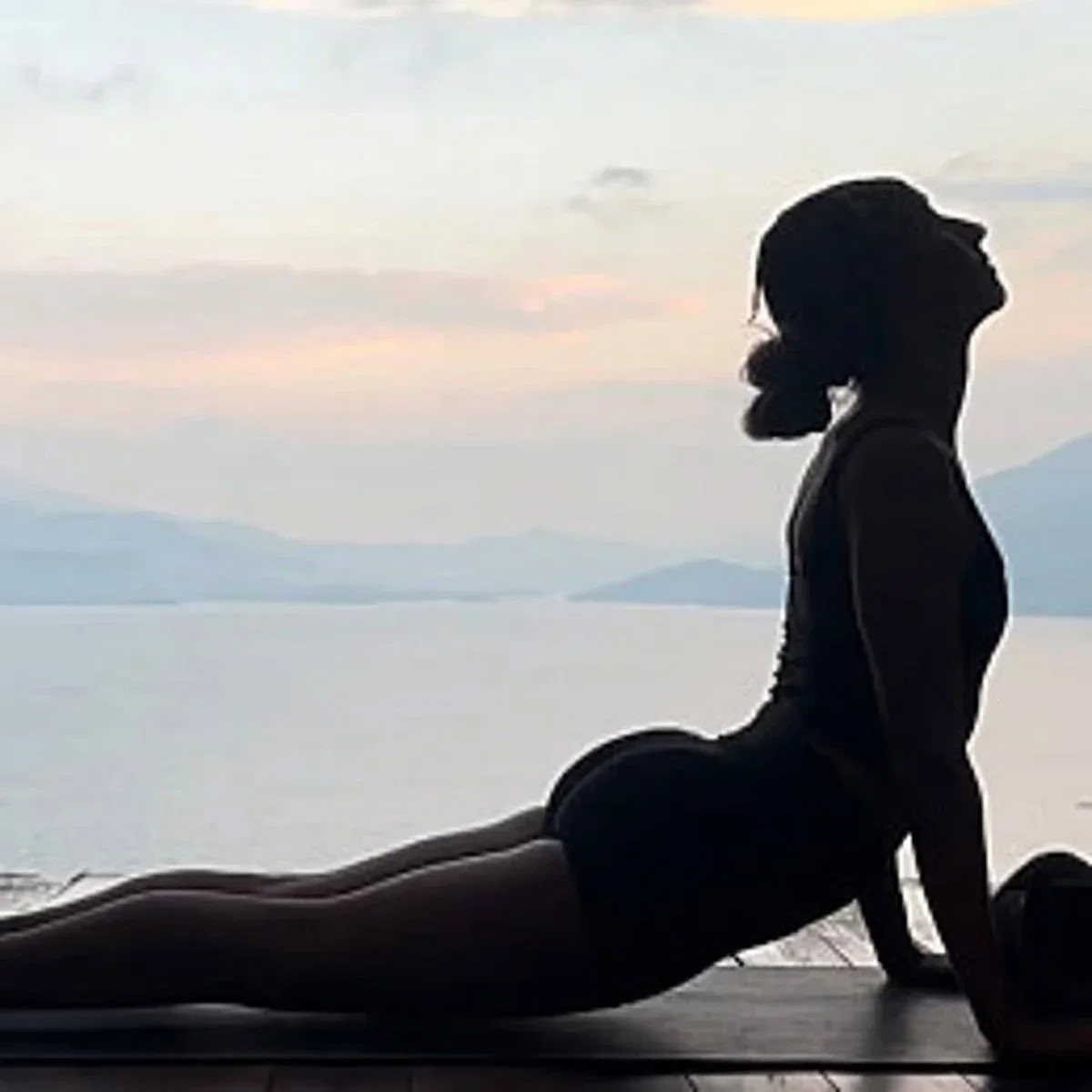 Relájate y Rejuvenece: Reconectando la Mente y el Cuerpo / Samantha Schanstra — Villa Sumaya