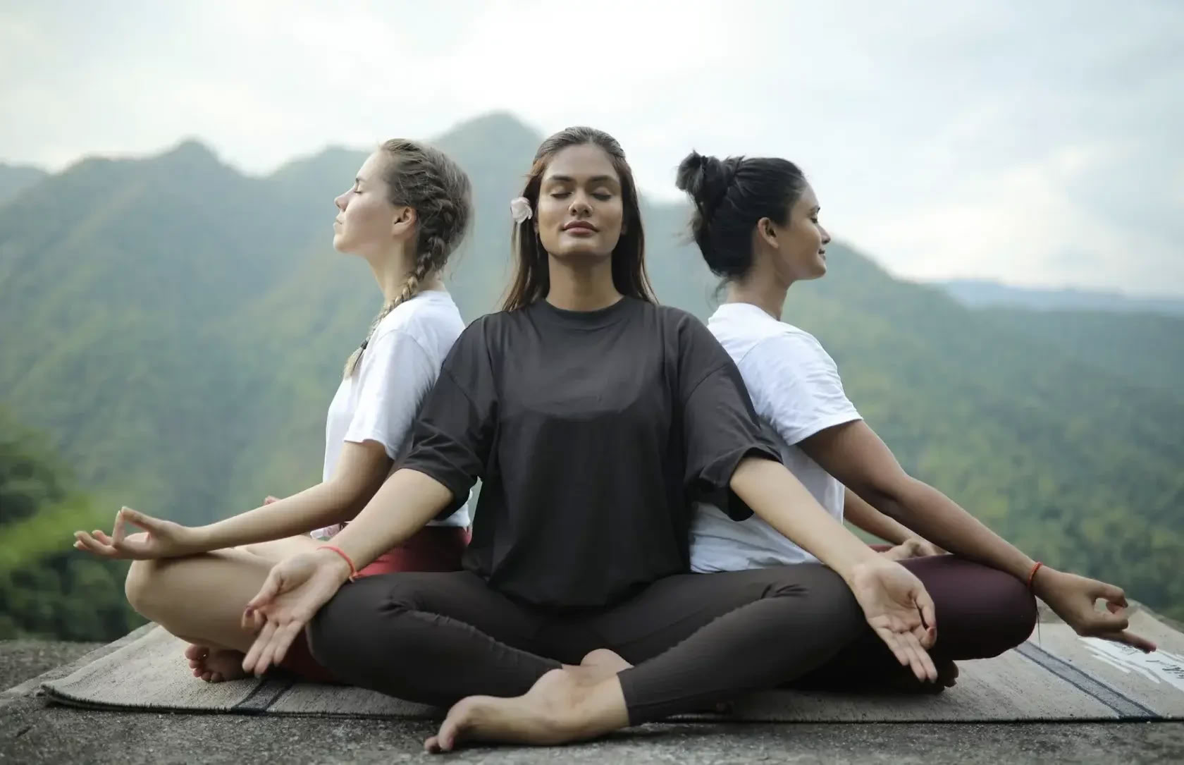 Formación de profesores de yoga de 300 horas en Rishikesh – 28 nov - 27 dic 2026