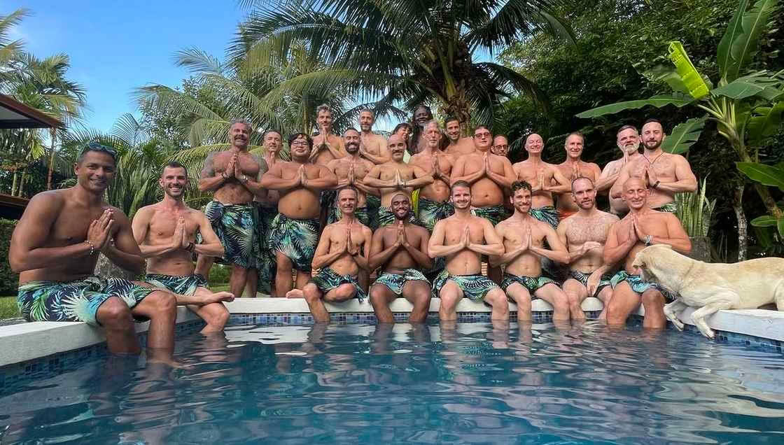 Mature Eros | Retiro de Yoga para Hombres