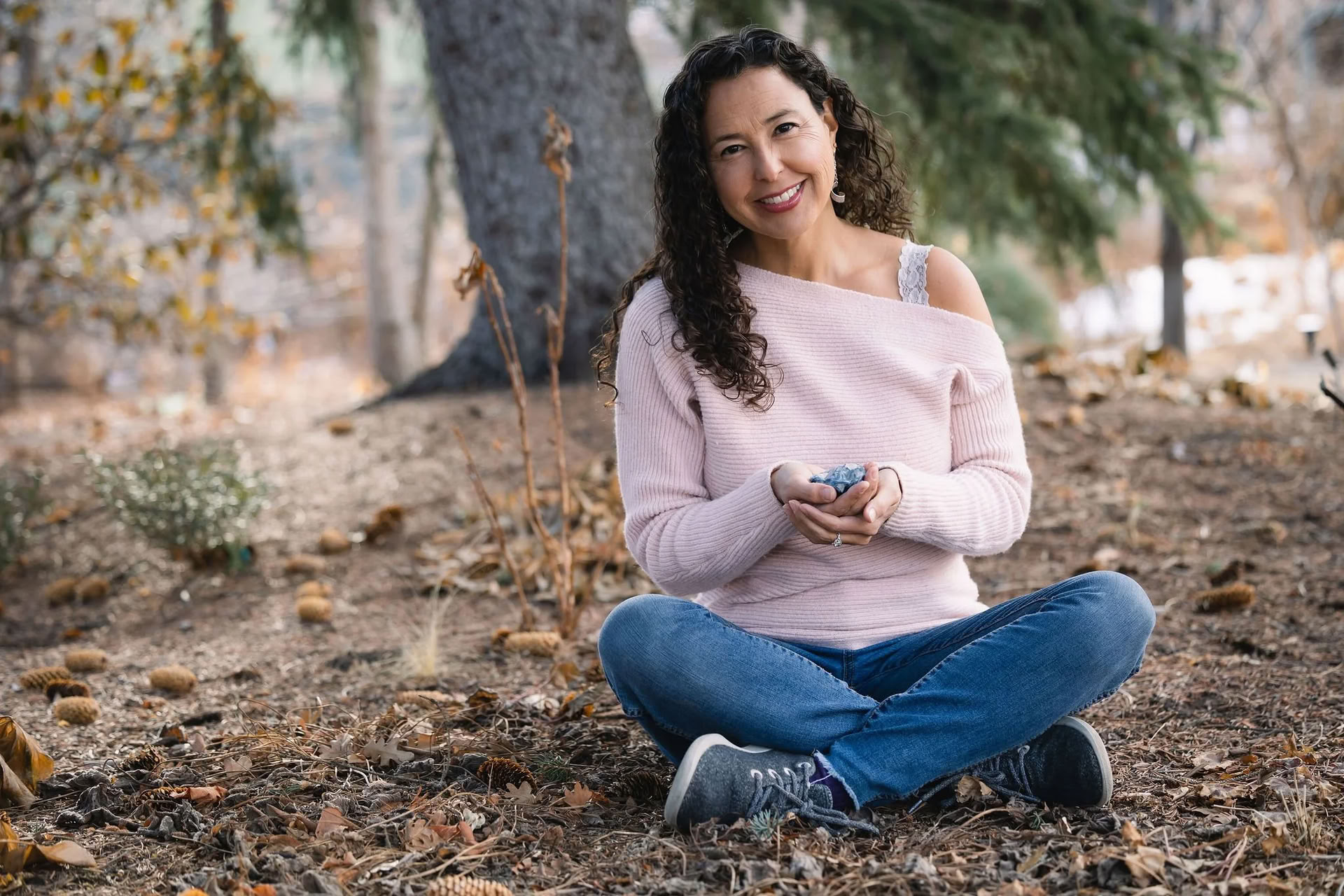 Mar de Renovación: Yoga, Ayurveda y Descanso Profundo para Mujeres en la Mediana Edad y Más Allá