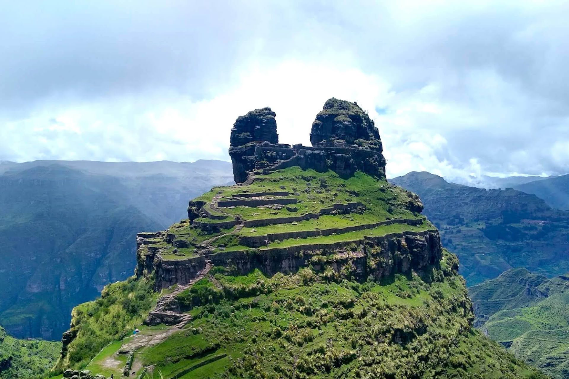 Trekking Místico de Huchuy Qosqo a Machu Picchu (3 Días)