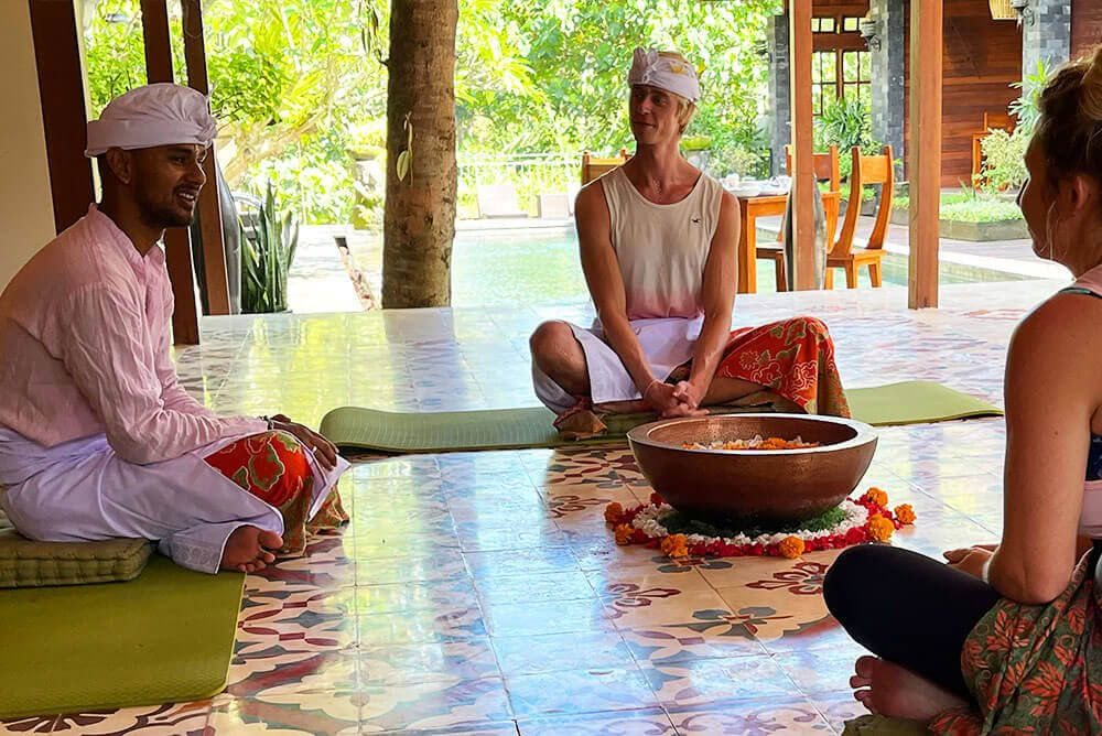 Formación de Profesores de Yoga de 500 Horas en Bali, Ubud – del 1 de nov al 25 de dic de 2026