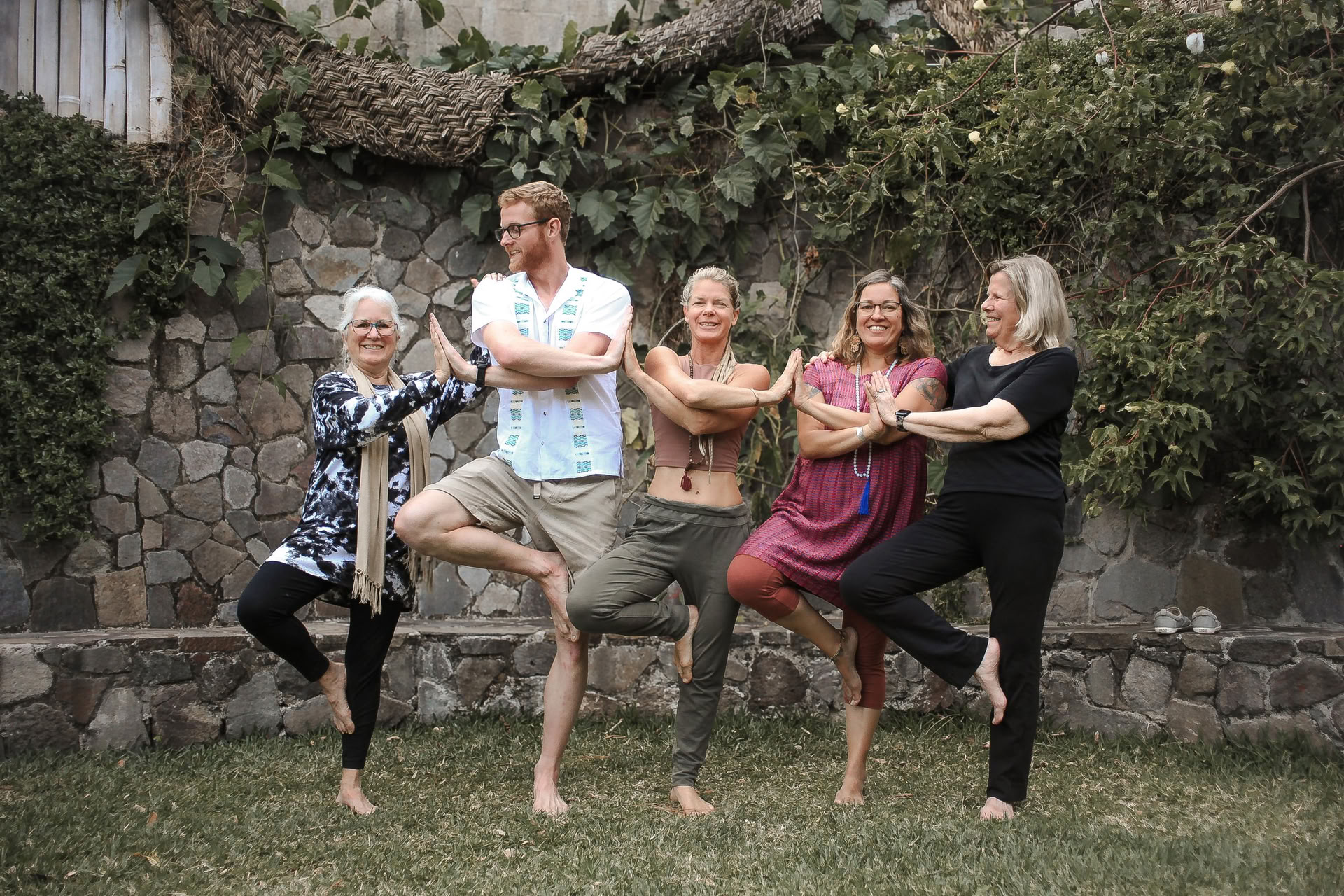 Heart of the Earth: Yoga y Naturaleza Retiro