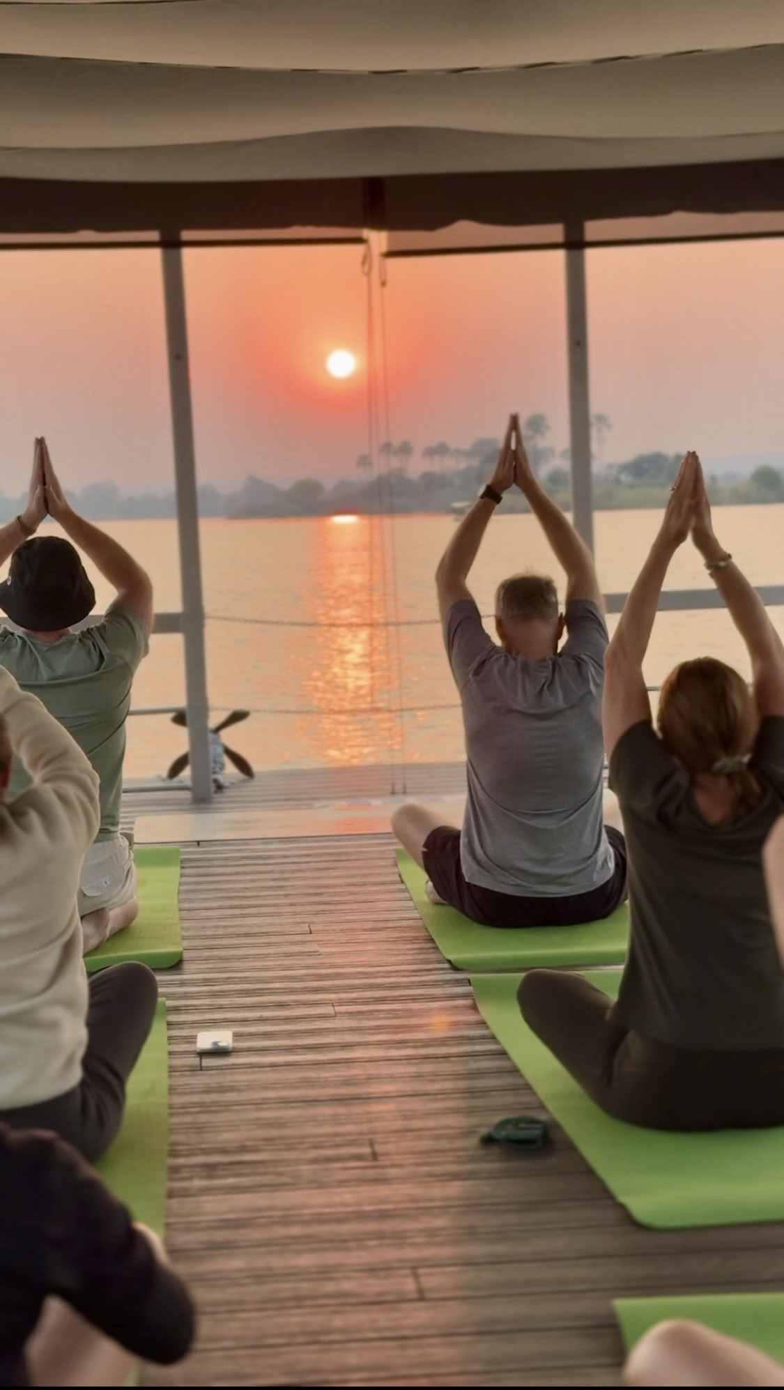 Yoga En El Zambezi