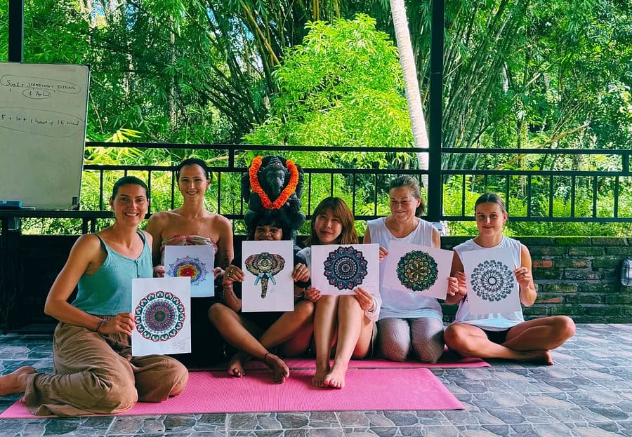 Formación de Profesores de Yoga de 200 Horas en Tailandia
