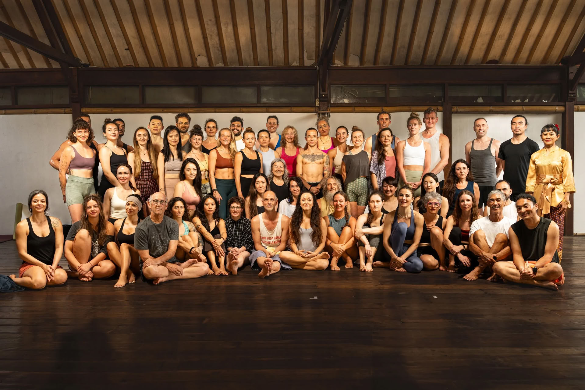 Bali Mysore Season y Inmersión de Tres Semanas con Kino MacGregor & Tim Feldmann