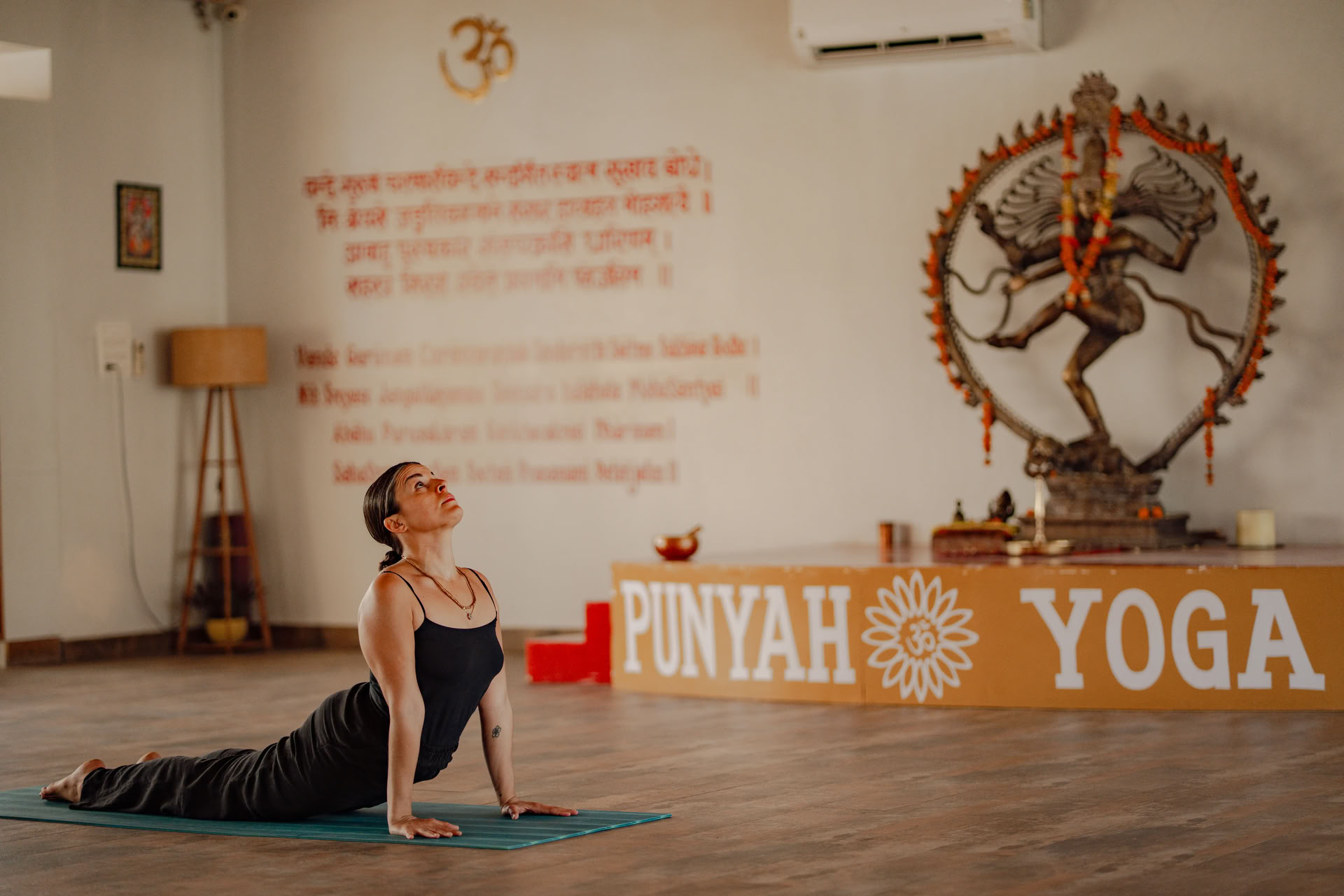 Formación de Profesores de Yoga de 100 horas