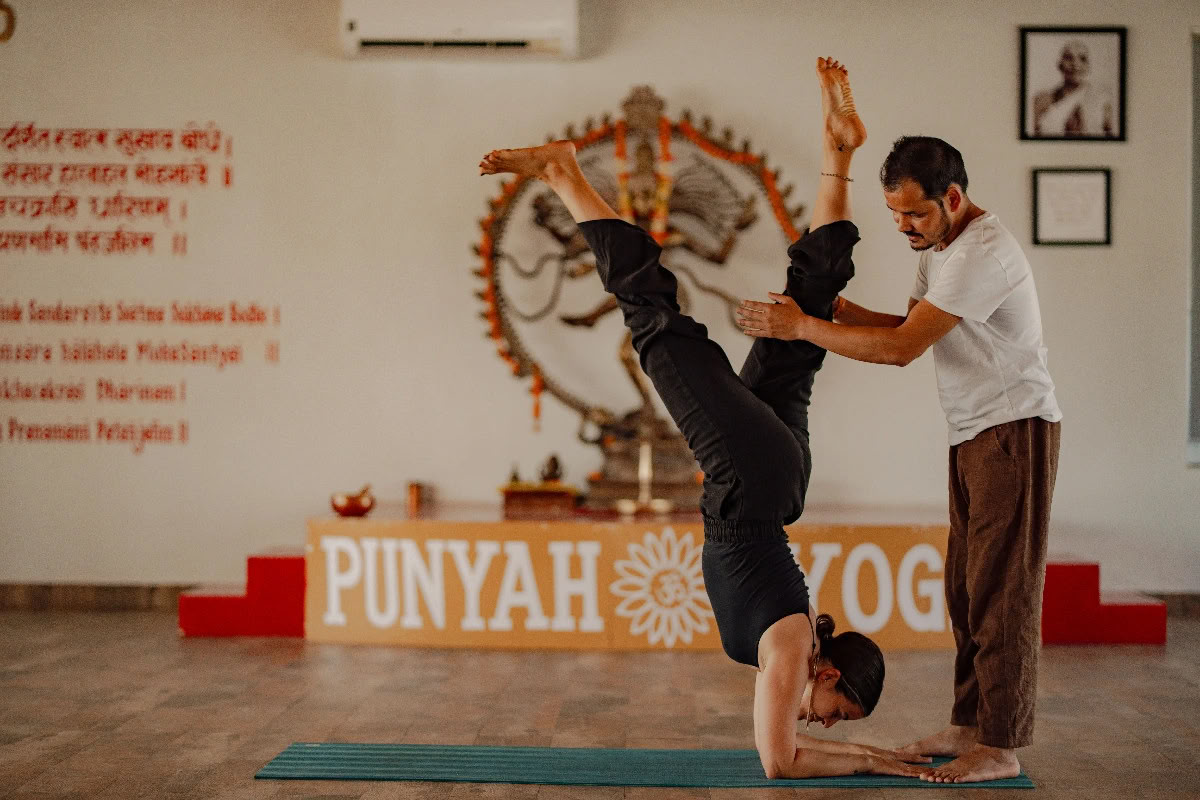 Formación de Profesores de Yoga de 100 horas
