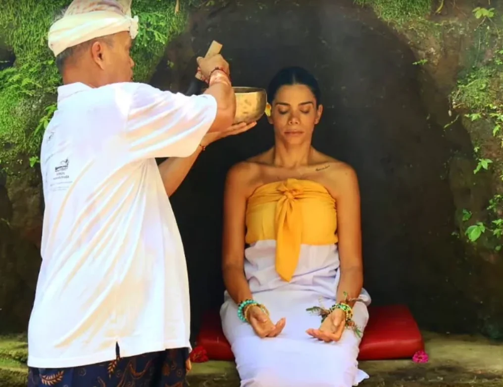 Paquete de meditación en cueva