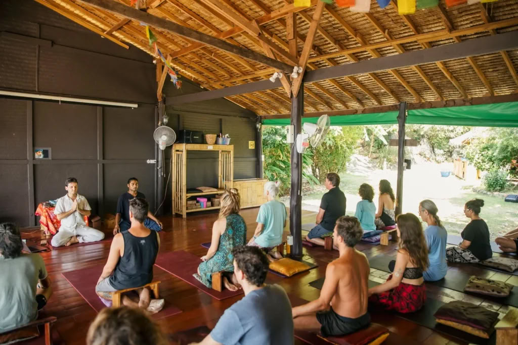 Formación de Profesores de Hatha Yoga de 300 horas