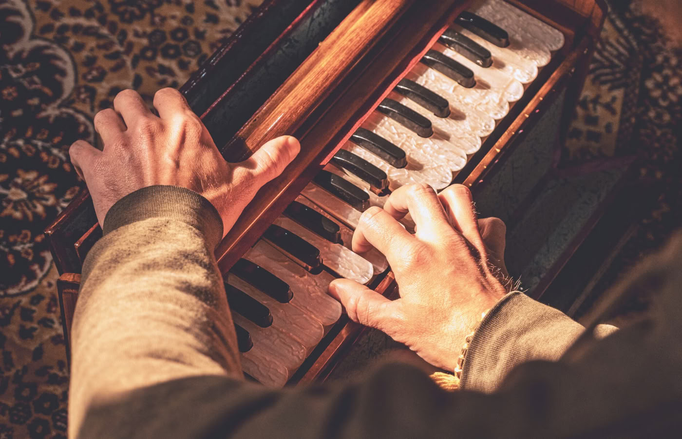 Curso de canto de kirtan y mantras