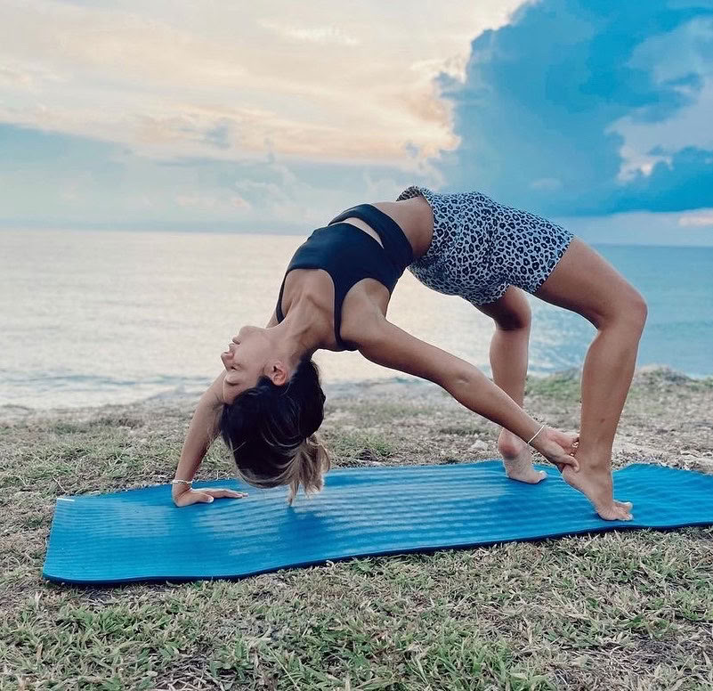 Programa Transformador RYT200 de 15 Días en la Hermosa Isla Mujeres